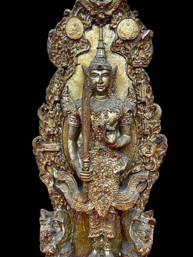 พระสยามเทวาธิราช รุ่นฉลองกรุงรัตนโกสินทร์200ปี สำนักพุทธรัตนประทีป ปี2525 รูปที่ 2