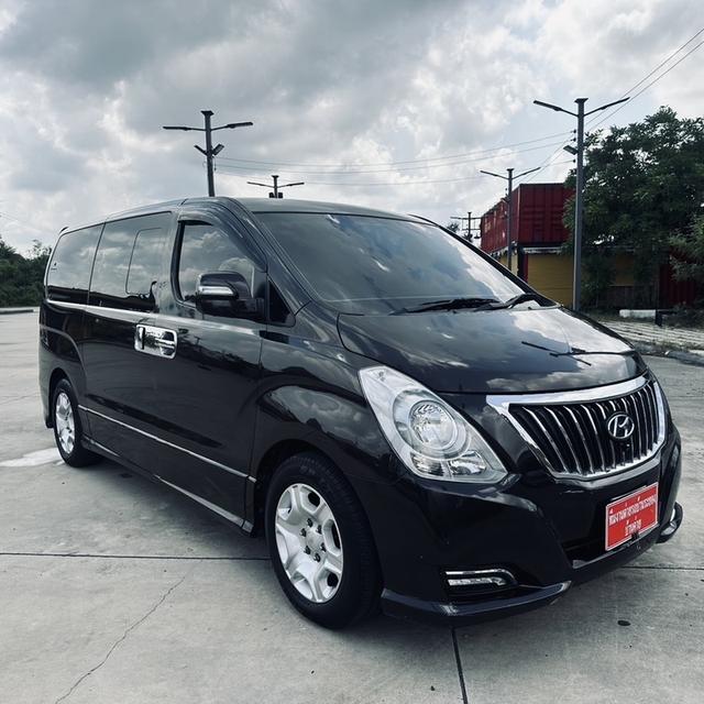 รหัสรถ BK5733 HYUNDAI H1 Elite 2016