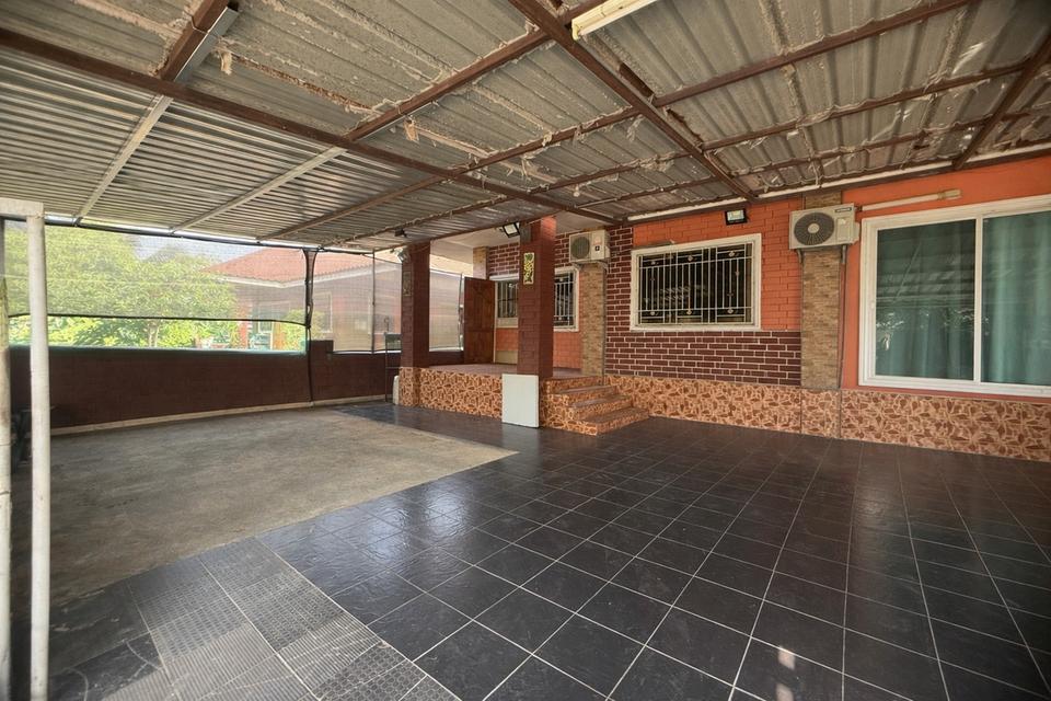 บ้านเดี่ยวยกสูง 3ห้องนอน 2ห้องน้ำ 3ที่จอดรถ บ้านน่าอยู่เงียบสงบ ถนนหน้าบ้านกว้างขวา 8