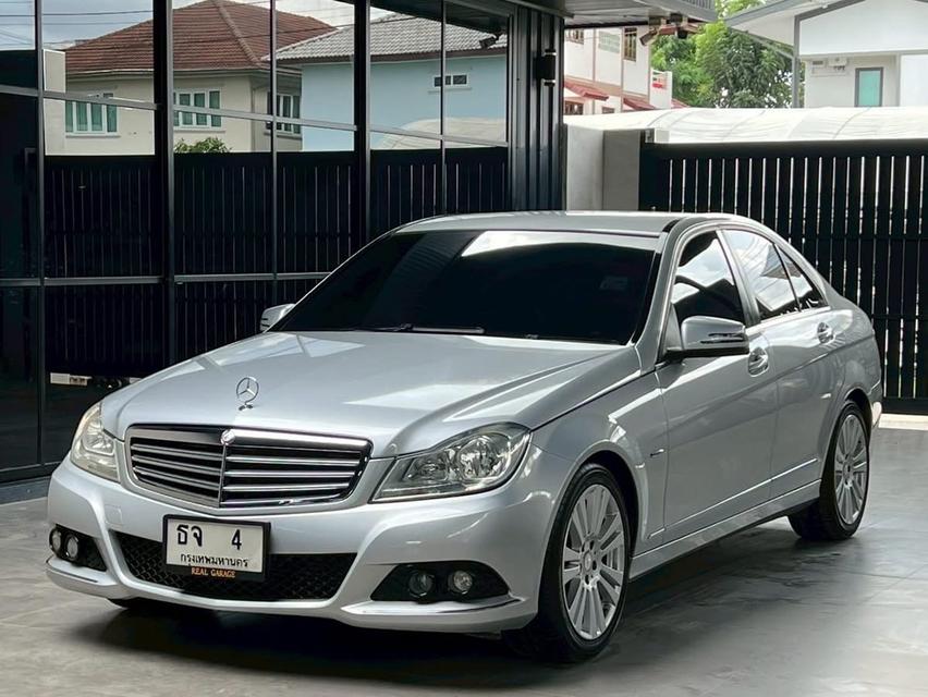 Benz C200 CGI 