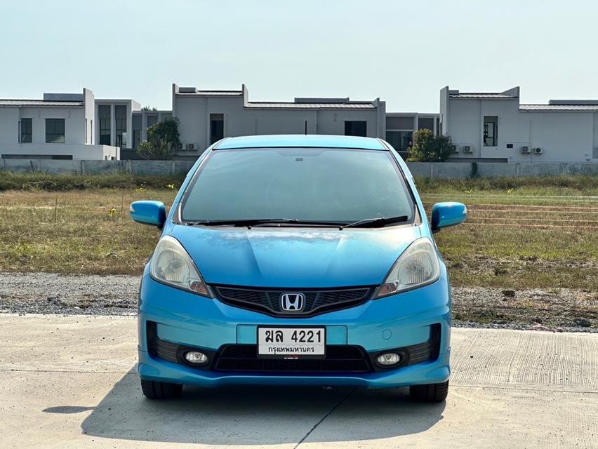 2012 Honda jazz 2