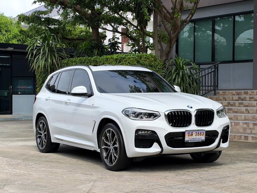 2022 BMW X3 30e MSPORT G01 ( รุ่น TOP )  รถมือเดียวออกป้ายแดง รถวิ่งน้อย รถเข้าศูนย์ทุกระยะ รถไม่เคยมีอุบัติเหตุครับ