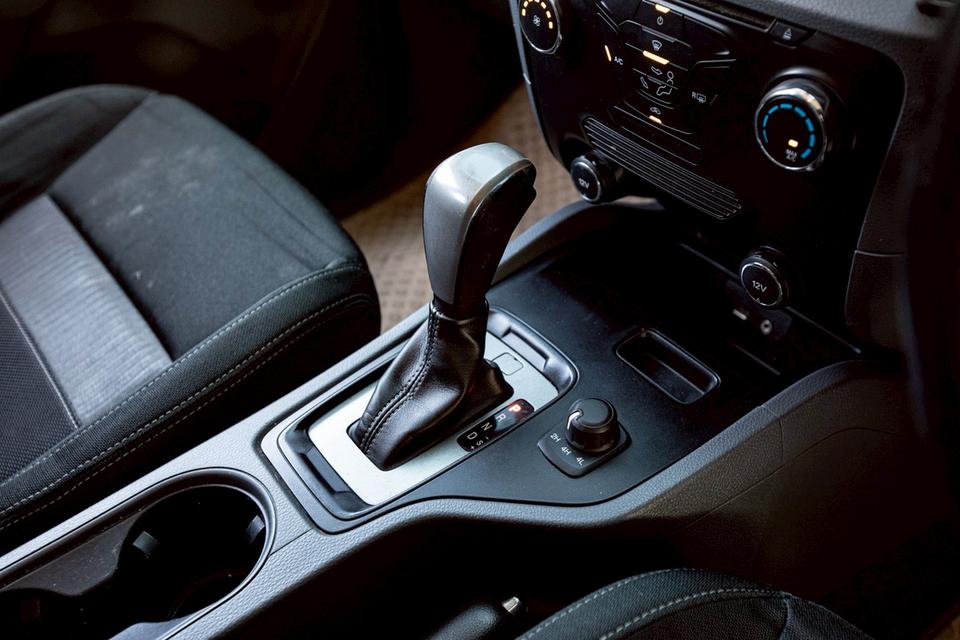 Ford Ranger 3.2Wuldtak 4wd ปี18 รูปที่ 13