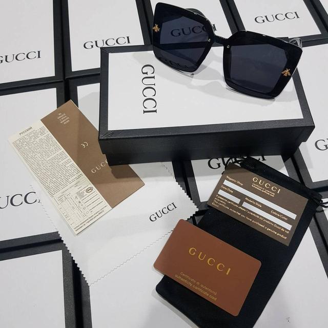 แว่นกันแดดGucci 13