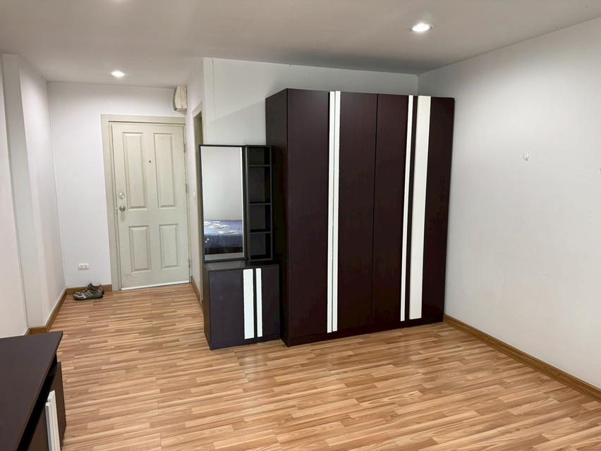 ขายด่วน! คอนโดล้านต้นๆ ใกล้ BTS บางจาก - Regent Home 93 (31 ตร.ม.) 4