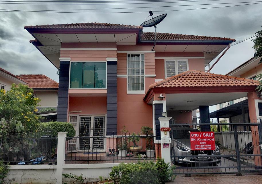 บ้านเดี่ยว​ 2​ ชั้น​ 4​ นอน​ 2​ น้ำ 3