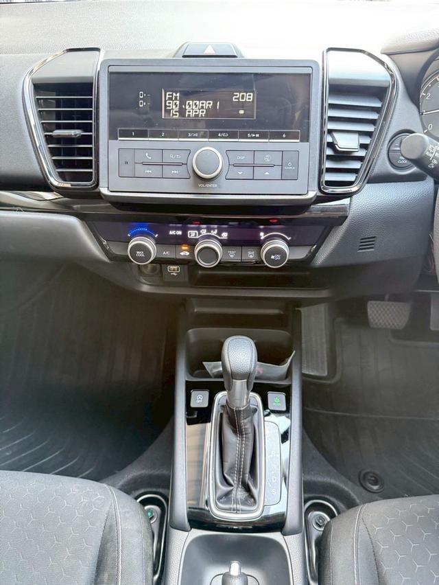 HONDA CITY HATCHBACK MINOR CHANE 1.0S+ ปี2023สีเทา 7