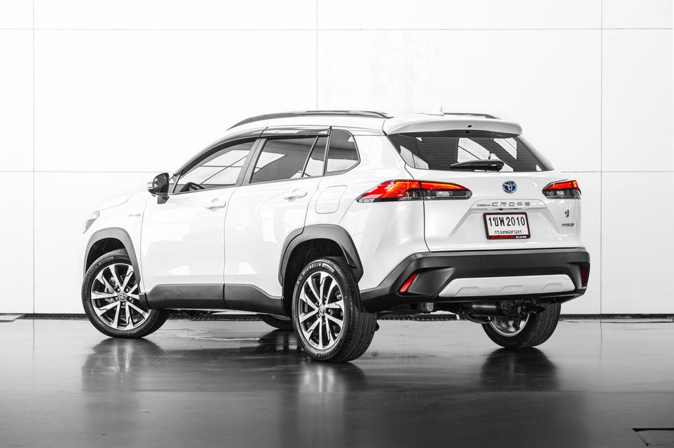 2020 Toyota Corolla Cross 1.8 Hybrid Premium Safety SUV สีขาว เลขไมล์ 94381 กม.
