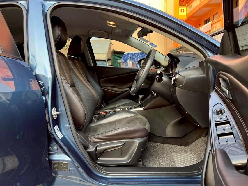 Mazda 2 1.3 Sport High plus (MNC) ปี 2018 สีน้ำเงิน รูปที่ 6