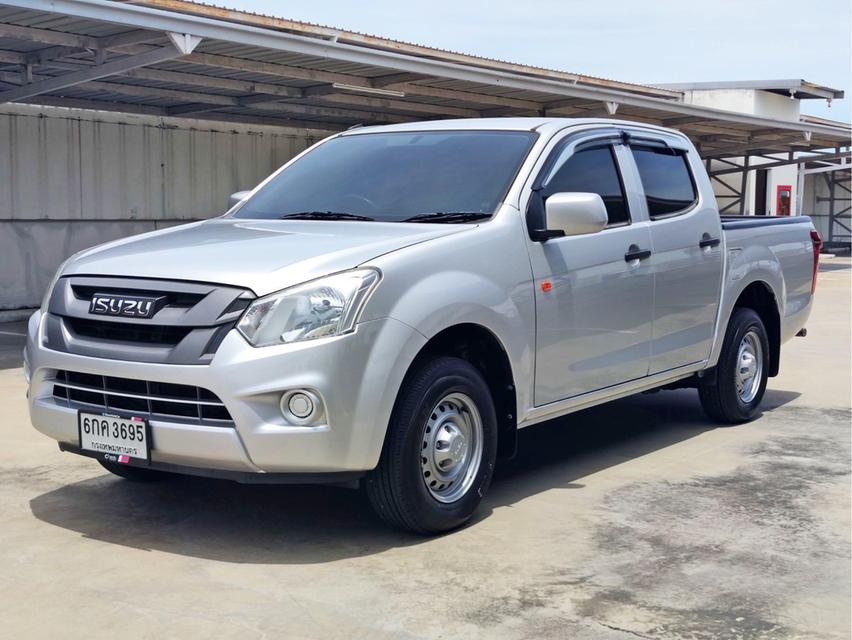 รหัสรถ CAT3695 2017. Isuzu D-MAX cab MNC 1.9 Ddi 4CAB MT 