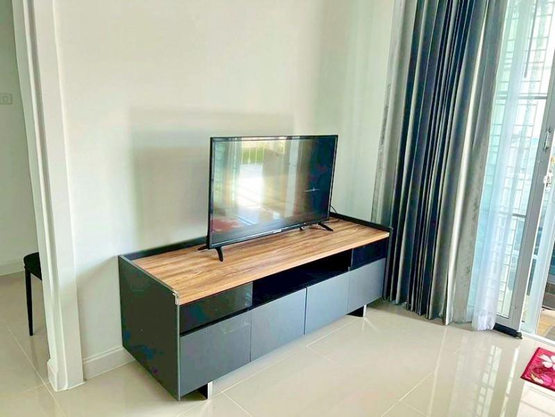 บ้านเดี่ยวชั้นเดียว 2 นอน ใกล้โรบินสัน บ้านฉาง 900 ม.พร้อมแอร์ 2 น้ำ สไตล์ทัสคานี ทำเลบ้านฉาง ติดถนนสุขุมวิท และสิ่งอำนว 4