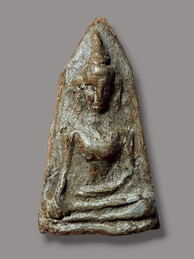 ผงสุพรรณ เปิดให้บูชาจ้า