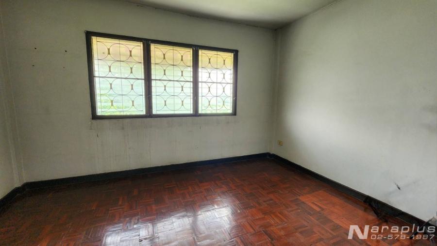 Listing No. 68040558 : ทาวน์โฮม 3 ชั้น เล่นระดับ 4 ห้องนอน บนที่ดินขนาด 26 ตร.ว. หมู่บ้านมโนรมย์ 4 เลี่ยบคลองสอง คลองสามวา กรุงเทพฯ 19