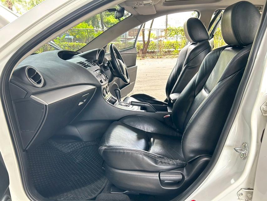 ขายรถ mazda3 2.0 Sport Sunroof ปี 2012 สีขาว เกียร์ออโต้ 11