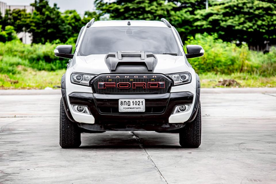 Ford Ranger 2.2 XLT Hi-Lander Double Cab ปี 2019 สีขาว มือเดียวป้ายแดง 2
