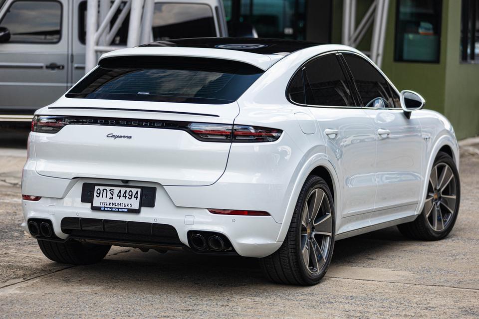 Porsche Cayenne E-Hybrid Coupe ปี 2021 สีขาว รูปที่ 7