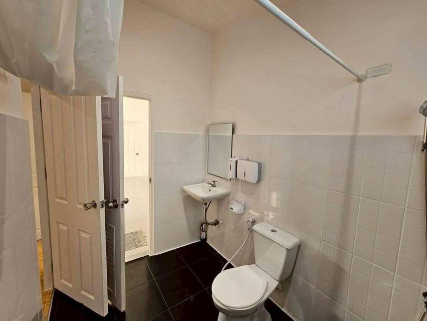 ให้เช่า  บ้านเดี่ยวชั้นเดียว  ซ.25แยก12 ถ.เสนานิคม1 แขวงจรเข้บัว เขตลาดพร้าว 17