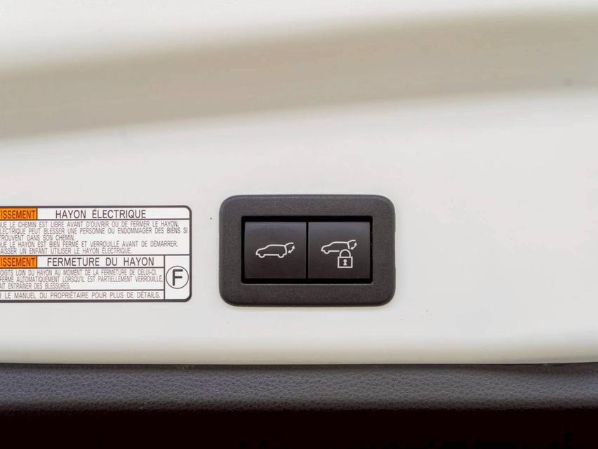 ขาย Toyota Cross 1.8Hybrid GR Sport ปี22 16