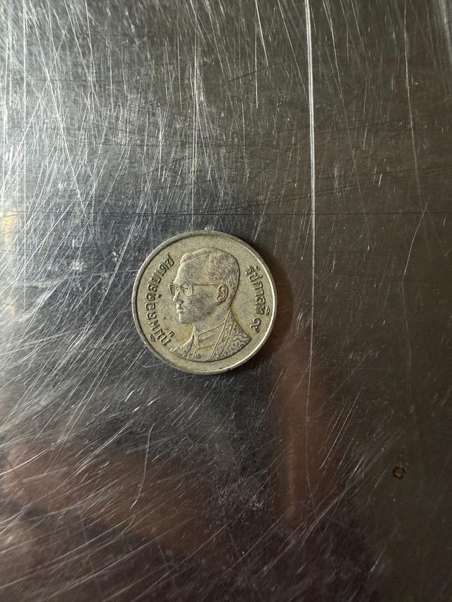 เหรียญ1บาทรัชกาลที่9 รูปที่ 4
