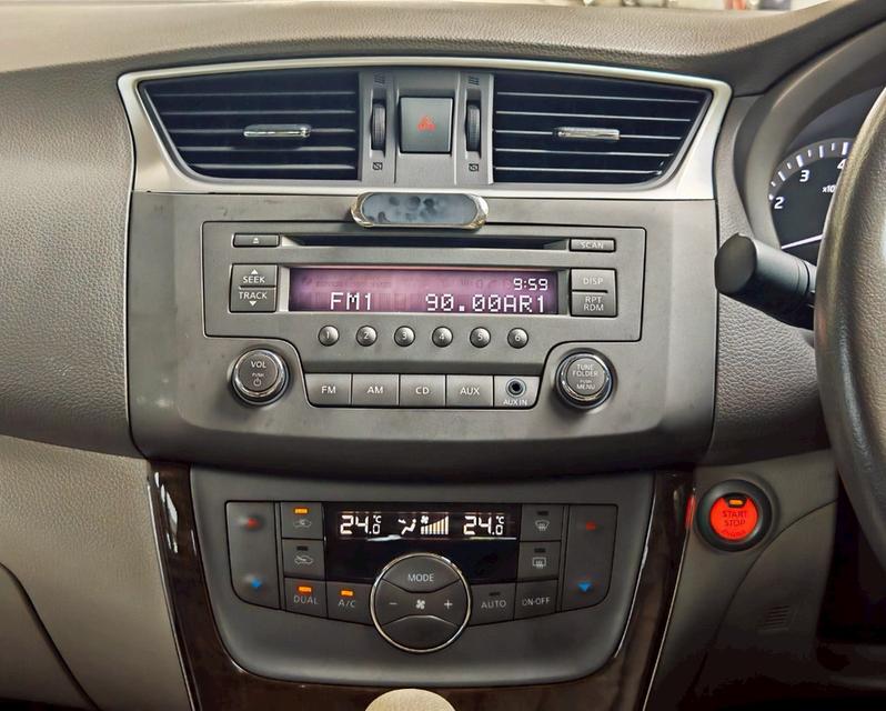 ขาย NISSAN SYLPHY 1.6V ปี 2015 12