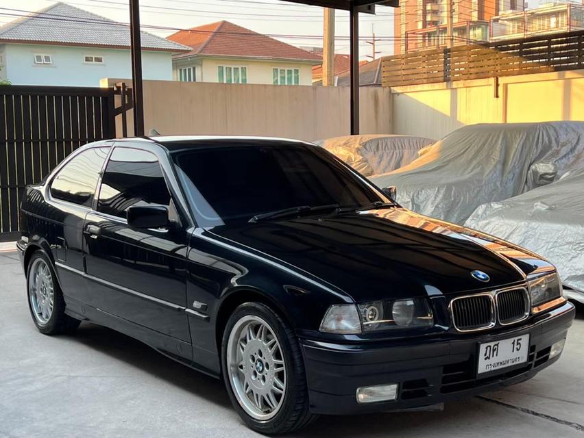 BMW 316iA Coupe compact ปี 1996 1