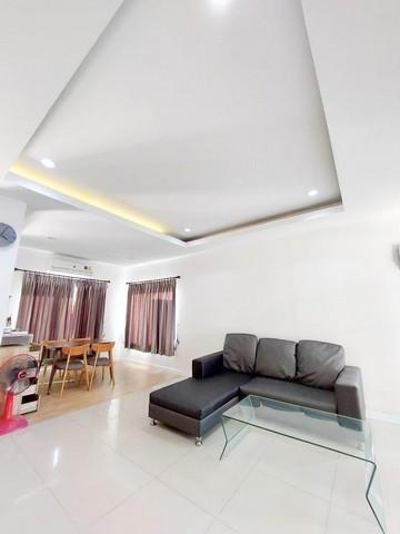 รหัสC7018 ขาย ให้เช่าทาวน์เฮาส์ 2ชั้น หลังมุม ใกล้ ม.รังสิต ใกล้ ม.กรุงเทพ ใกล้รถไฟฟ้าสถานีคลองรังสิต 5