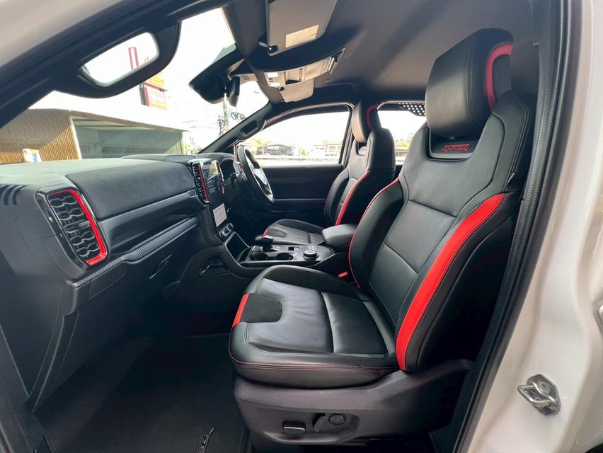 ปี 2023 FORD RANGER, 2.0 RAPTOR BI-TURBO 4WD โฉม DOUBLE CAB สีขาว เกียร์ออโต้ รูปที่ 7