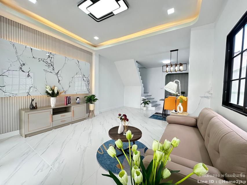 หมู่บ้านอมรทรัพย์ ซอยอยู่วิทยา 16 4