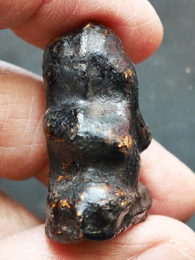 พระปิดตาหลวงพ่อทองสุข วัดสะพานสูง พิมพ์ตะพาบใหญ่....เก่าๆ เนื้อจัดๆ 10