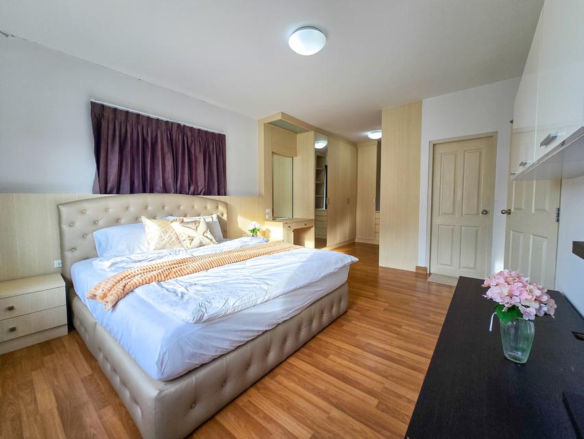 ให้เช่า บ้านเดี่ยว 2 ชั้น หมู่บ้าน เฮ้าส์ ออฟ เดอะ คานารี่ – สวนเสือศรีราชา บ้านสวย เฟอร์นิเจอร์บิ้วอิน พร้อมเครื่องใช้ไฟฟ้าครบ จอดรถได้ 2 คัน พร้อมเข 11