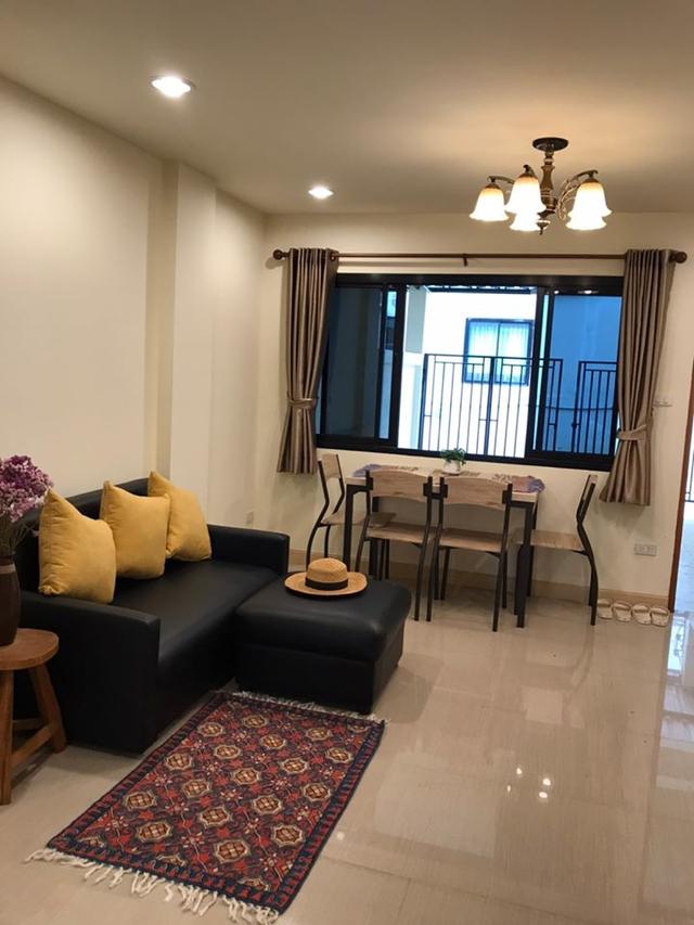 🏘️ ให้เช่าทาวน์โฮม 3 ชั้น ทำเลดี ใกล้ห้าง–ตลาด เฟอร์ครบ คุ้มค่า 2