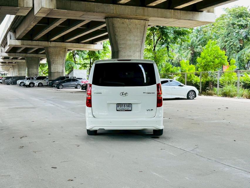 ขายรถ Hyundai Grand Starex 2.5 ปี 2013 สีขาว เกียร์ออโต้