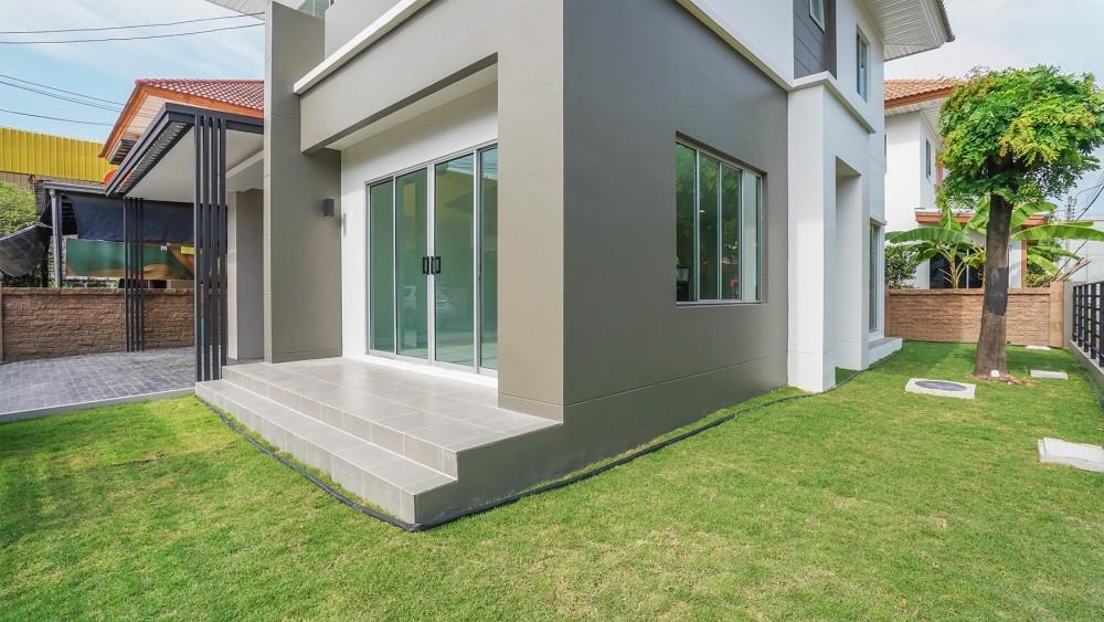 +ขายบ้านมือสองตกแต่งใหม่ หลังมุม โครงการ กฤษดา ลากูน ปิ่นเกล้า – พระราม 5 (Krisada Lagoon Pinklao Rama 5) เนื้อที่ 54.1 ตร.ว.ใกล้จุดขึ้นทางด่วนศรีรัช 3