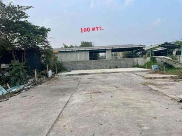 ล้อมรั้วเรียบร้อย ทำเลดี 100 ตร.วา. ที่ดินให้เช่ามีนบุรีถมแล้ว MRT ตลาดมีนบุรี 2.7 กม. ตลาดมีนบุรี 3 กม. โลตัส มีนบุรี 3 6