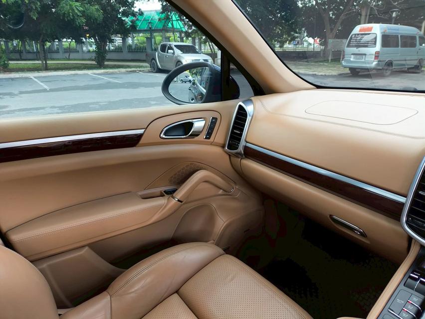 รถเข้าใหม่! PORSCHE Cayenne S 3.0 Hybrid ปี 2011 สีดำ 12