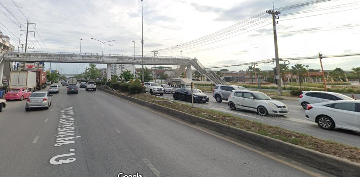 สภาพดี โครงสร้างแข็งแรง! ขายตึกแถว 3 ชั้นครึ่ง ย่านพุทธมณฑลสาย 4 เนื้อที่ 18 ตารางวา ใกล้ถนนเพชรเกษม ด่วน!