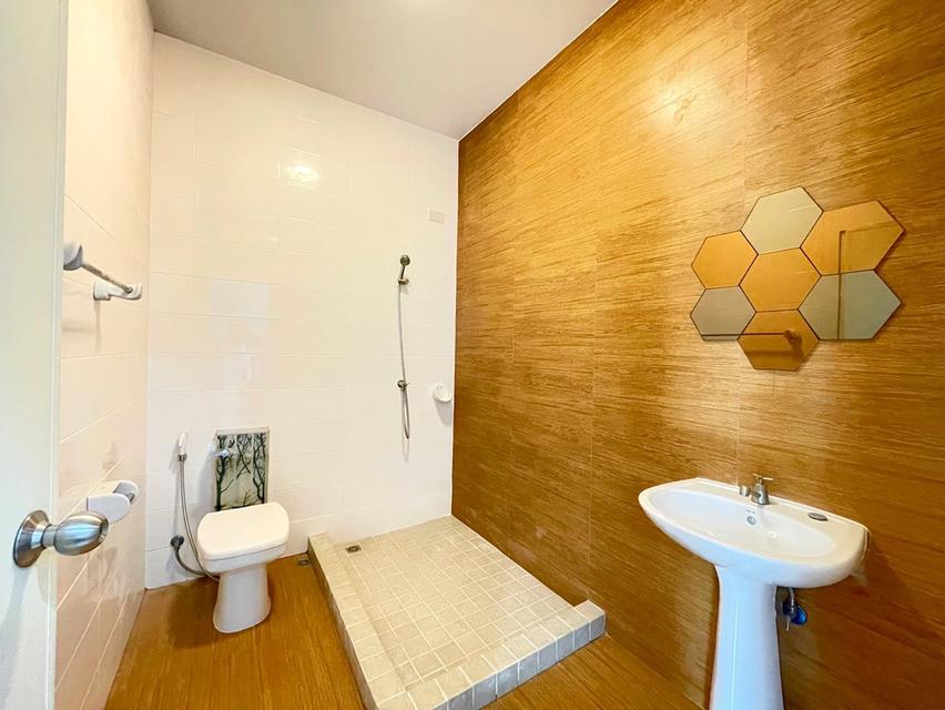 โนวาอาร์ท ทาวน์โฮม โซนประชาอุทิศ 131 ถูกสุดๆ หาบ้าน โซนทุ่งครุ ห้ามพลาดหลังนี้ 6