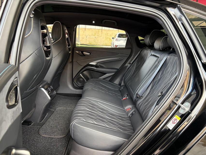 BYD Seal Dynamic AWD ปี23 รูปที่ 16