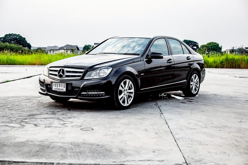 Benz C200 CGI Saloon สีดำ ปี 2011 มือเดียวป้ายแดง 9