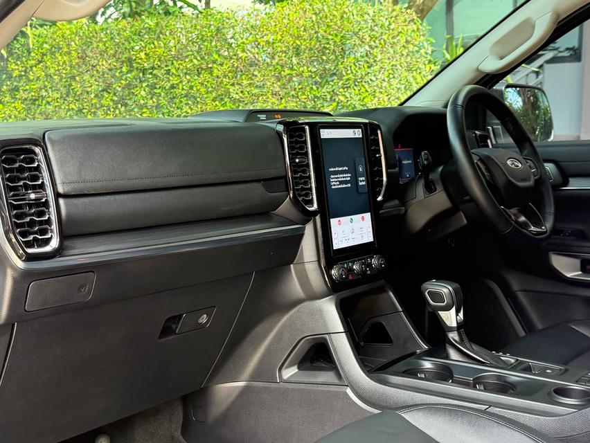 2023 FORD EVEREST 2.0 TURBO SPORT รถมือเดียวออกป้ายแดง รถวิ่งน้อย เข้าศูนย์ทุกระยะ ไม่เคยมีอุบัติเหตุครับ 11
