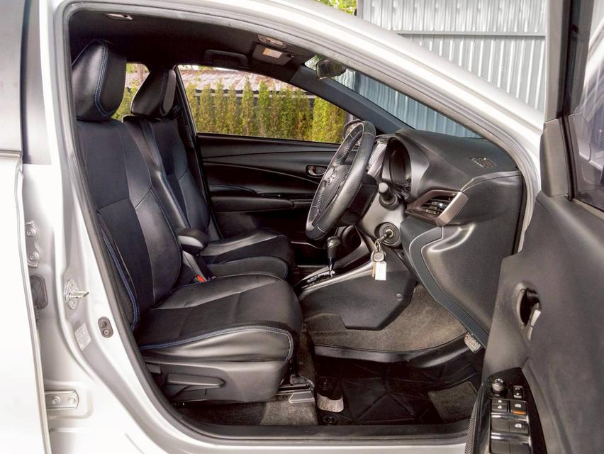 Toyota Yaris 1.2 Sport ปีจด 2021 20