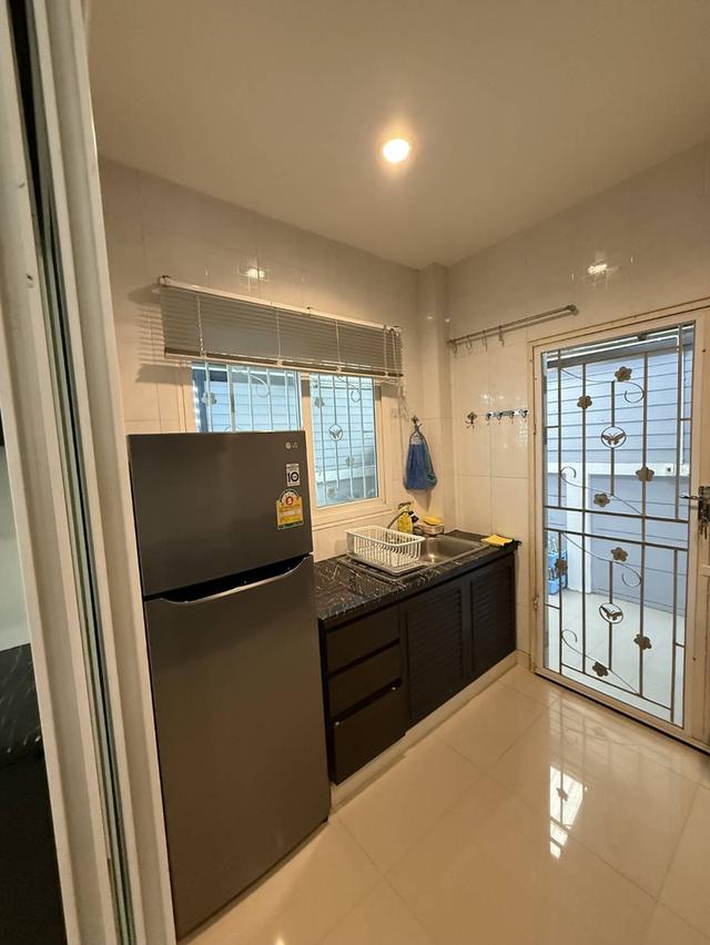 บ้านจัดสรรค์โครงการดิเออบาน่า 9