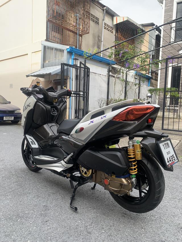 Yamaha Xmax 300 ปี 2022 3