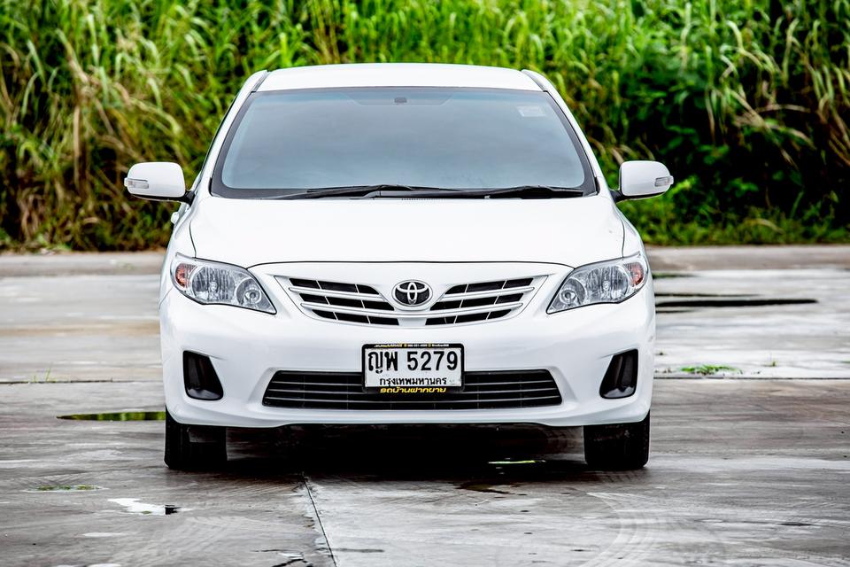 Toyota Altis 1.8G ปี 2011 เกียร์ออโต้ สีขาว สวยสภาพดี