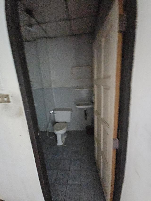 ขายทาวน์เฮ้าส์ หมู่บ้านบุษบาวิลล์ นนทบุรี ฿ 1,100,000  ขายทาวน์เฮ้าส์ หมู่บ้านบุษบาวิลล์ (Butsaba Ville)  บ้านเลขที่ 89/115 ซอย 2 ซ.บางรักน้อย 1/3 ท่า 7