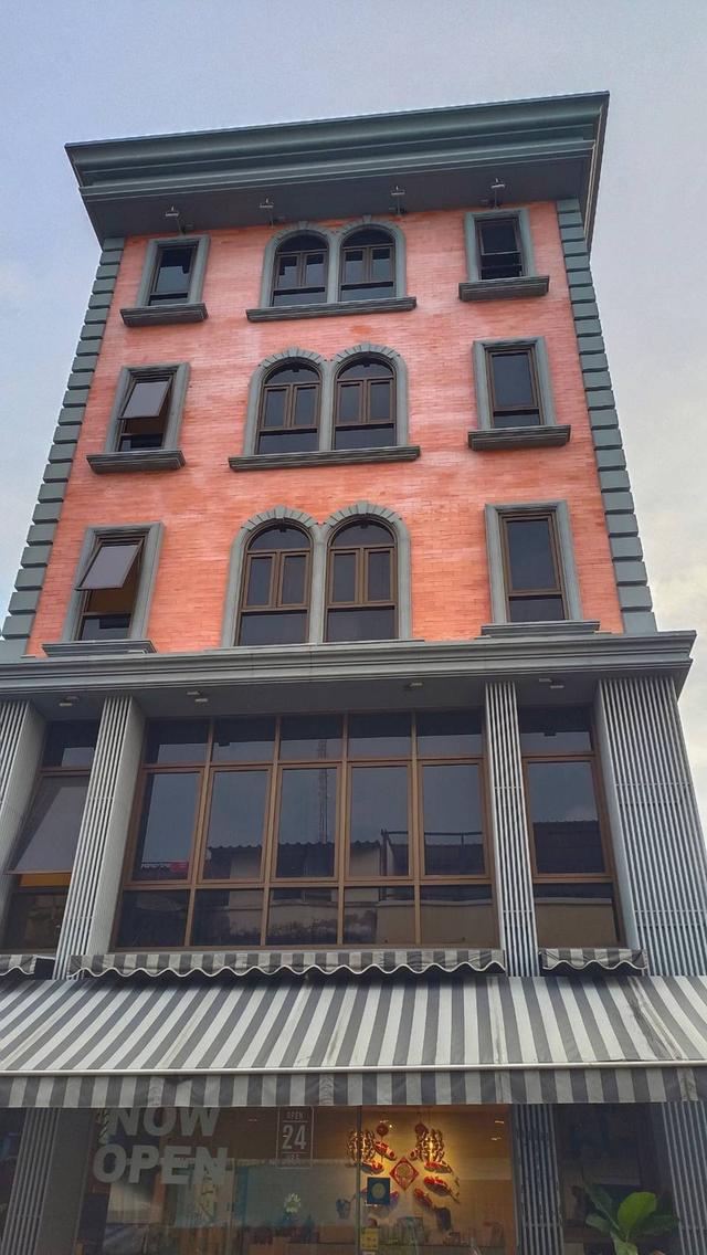 ขายโฮสเทล ย่านบางลำพู ใกล้ถนนข้าวสาร  กิจการยังดี  ใกล้ถนนข้าวสาร