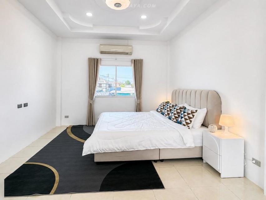 For Rent — Renovated Pool Villa at Pattaya Park Hill VillageNewly renovated pool villa, fully furnished and ready to move in. East Pattaya 6