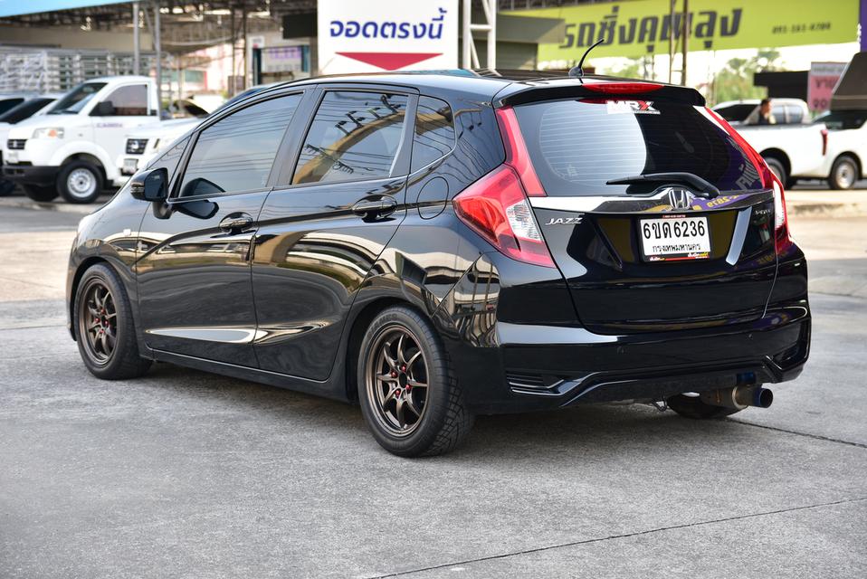 2023 JAZZ 1.5V AUTO รุ่นสุดท้าย รูปย่อยที่ 4