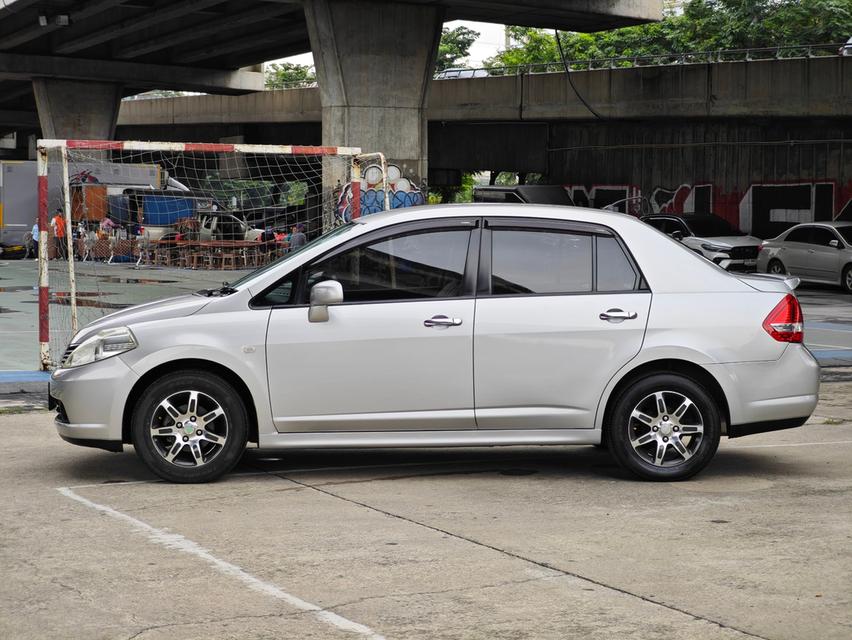 Nissan Tiida 1.6 Latio AT 2008 จด 2009 3