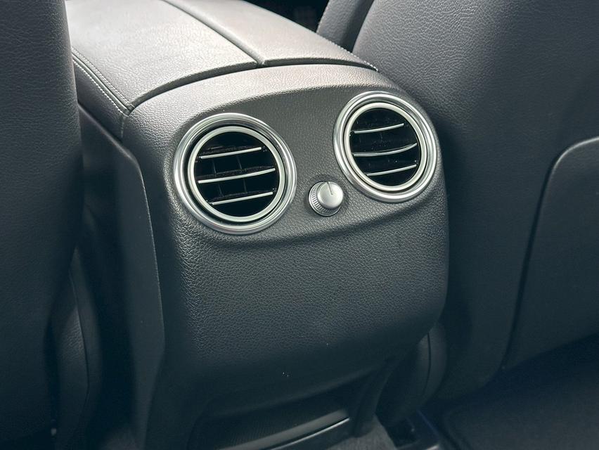 Benz Glc250d 4Matic ปี15 17